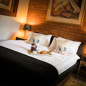 Bedroom in Pebworth Manor